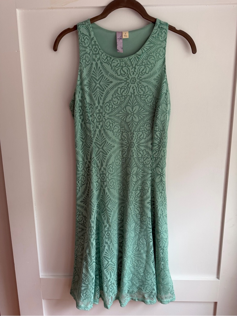 Alyx Mint Green Sleeveless Patterned A-Line Dress